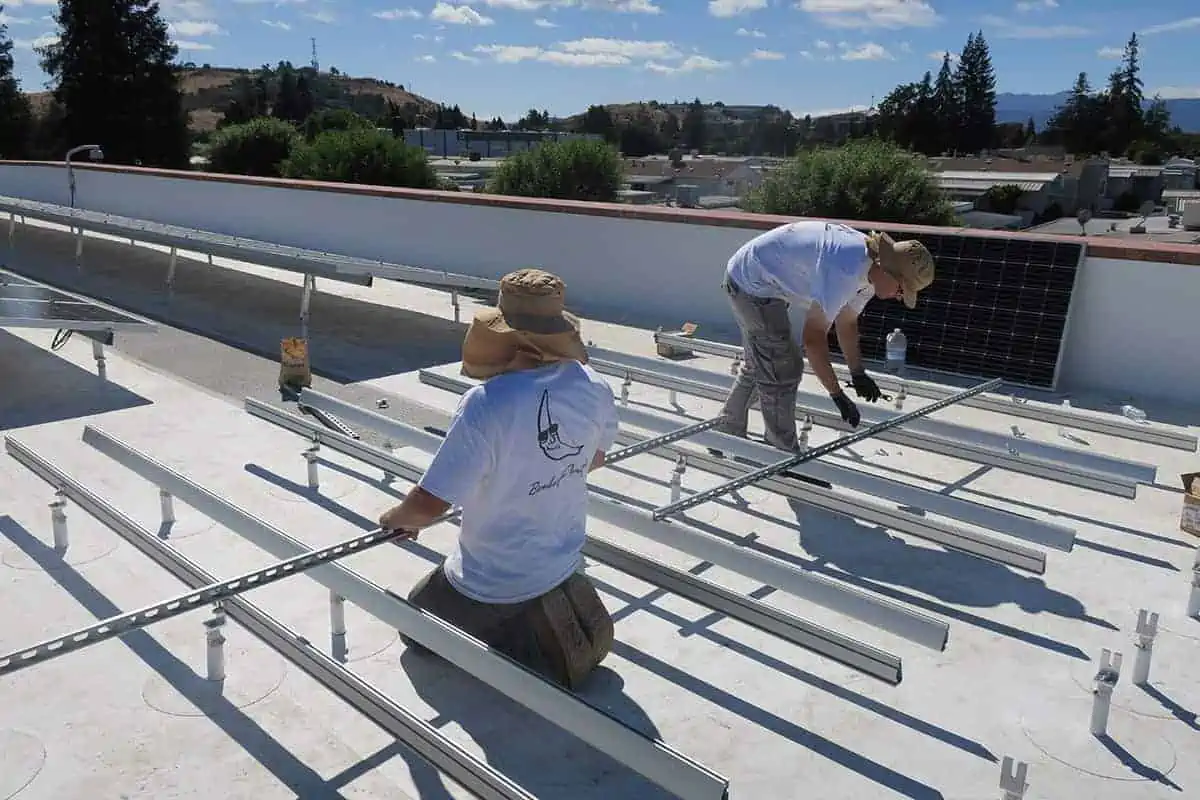 Employees of NECA company Pacific Ridge Electric install solar on the IBEW Local 332 Union Hall